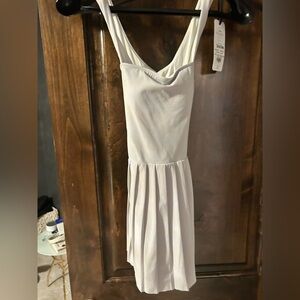 🎾 NWT! Varley White Carina Active Dress